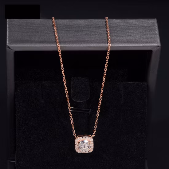 Ювелирные изделия Красочный бриллиантовый кулон «Рыбий хвост» Щепка Ожерелье