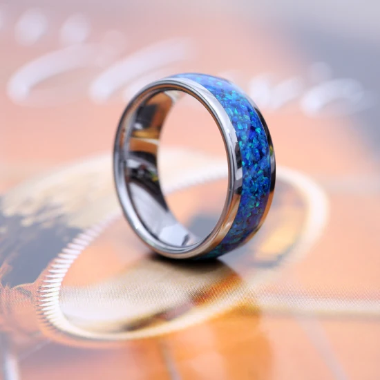 Мужское кольцо из карбида вольфрама с инкрустацией сине-зеленым опалом